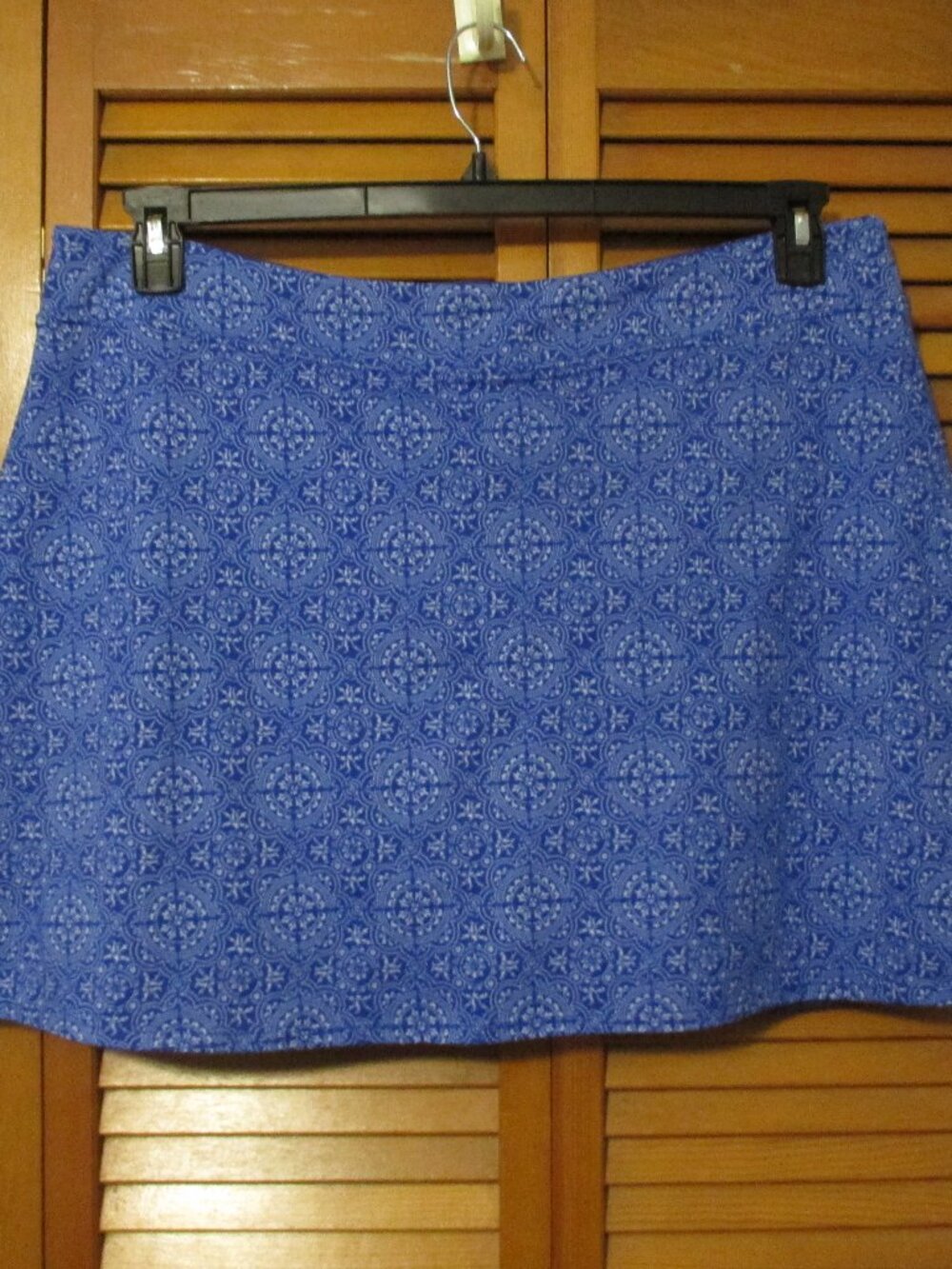 Tranquility skort pull on stretchy, blues, lightweight like new size XXL